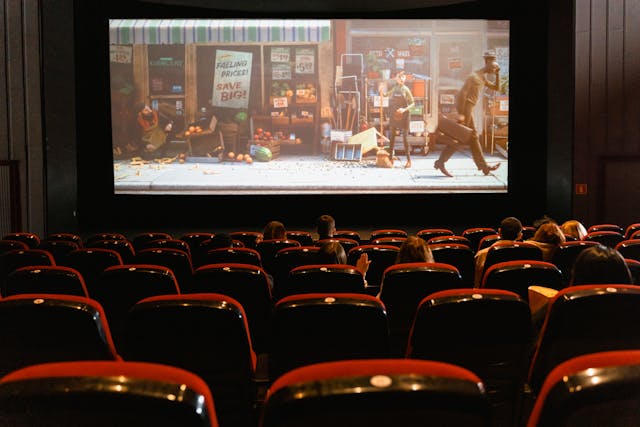 movie in cinema for question of Lebanese Meza quiz in order to learn Arabic by 7ikaya Edutainment Solutions Ltd